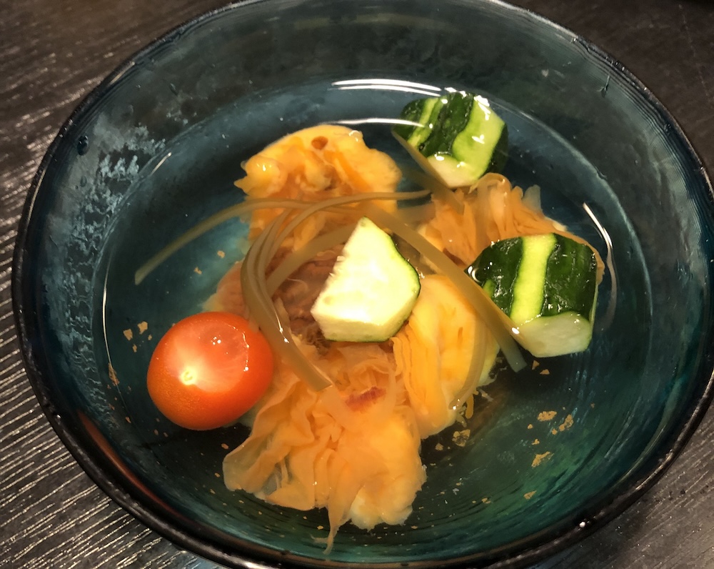 能町みね子さんの新連載「ふるさとづくり」が始まります